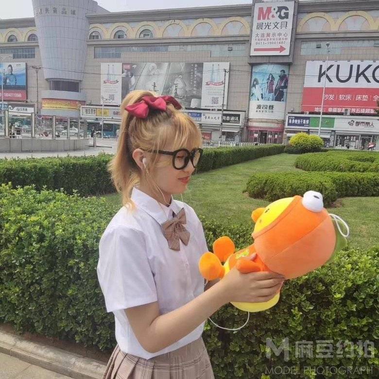 校园模特