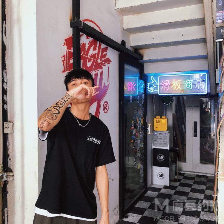 暗黑模特