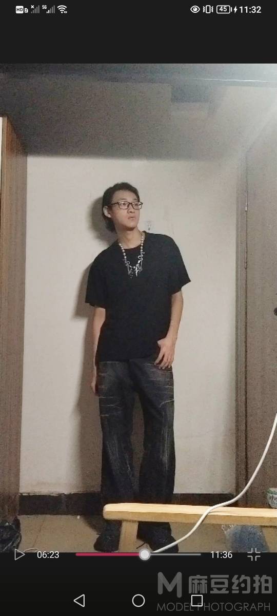 暗黑模特