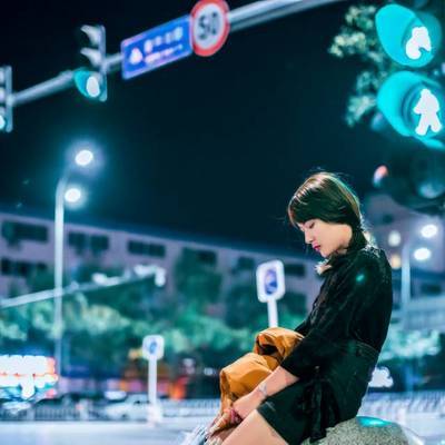 夜景模特