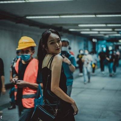 情绪模特