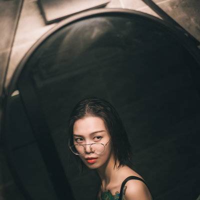 暗黑模特