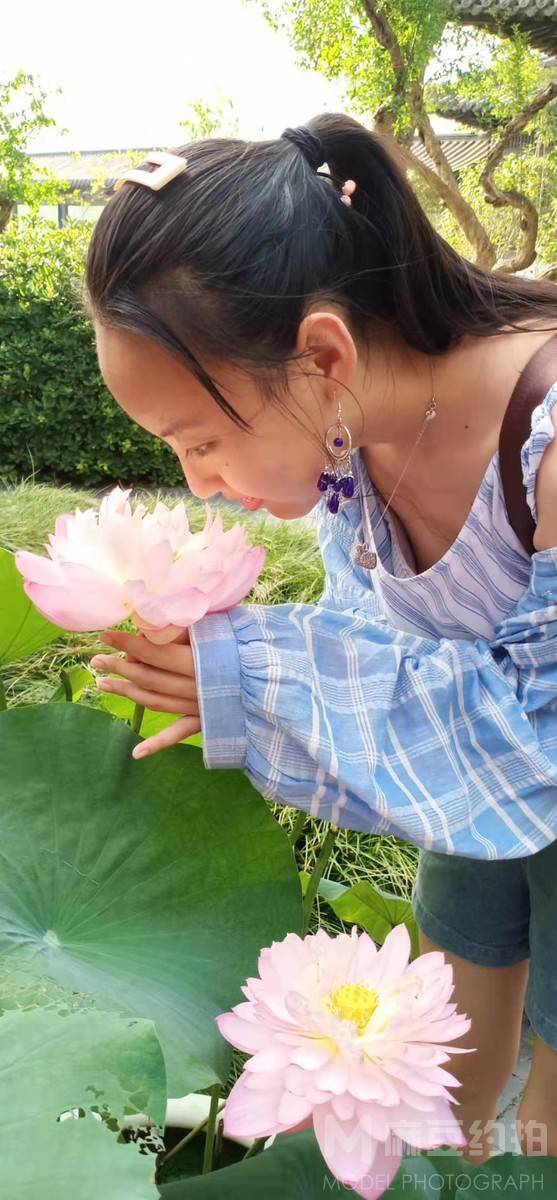 纪实模特