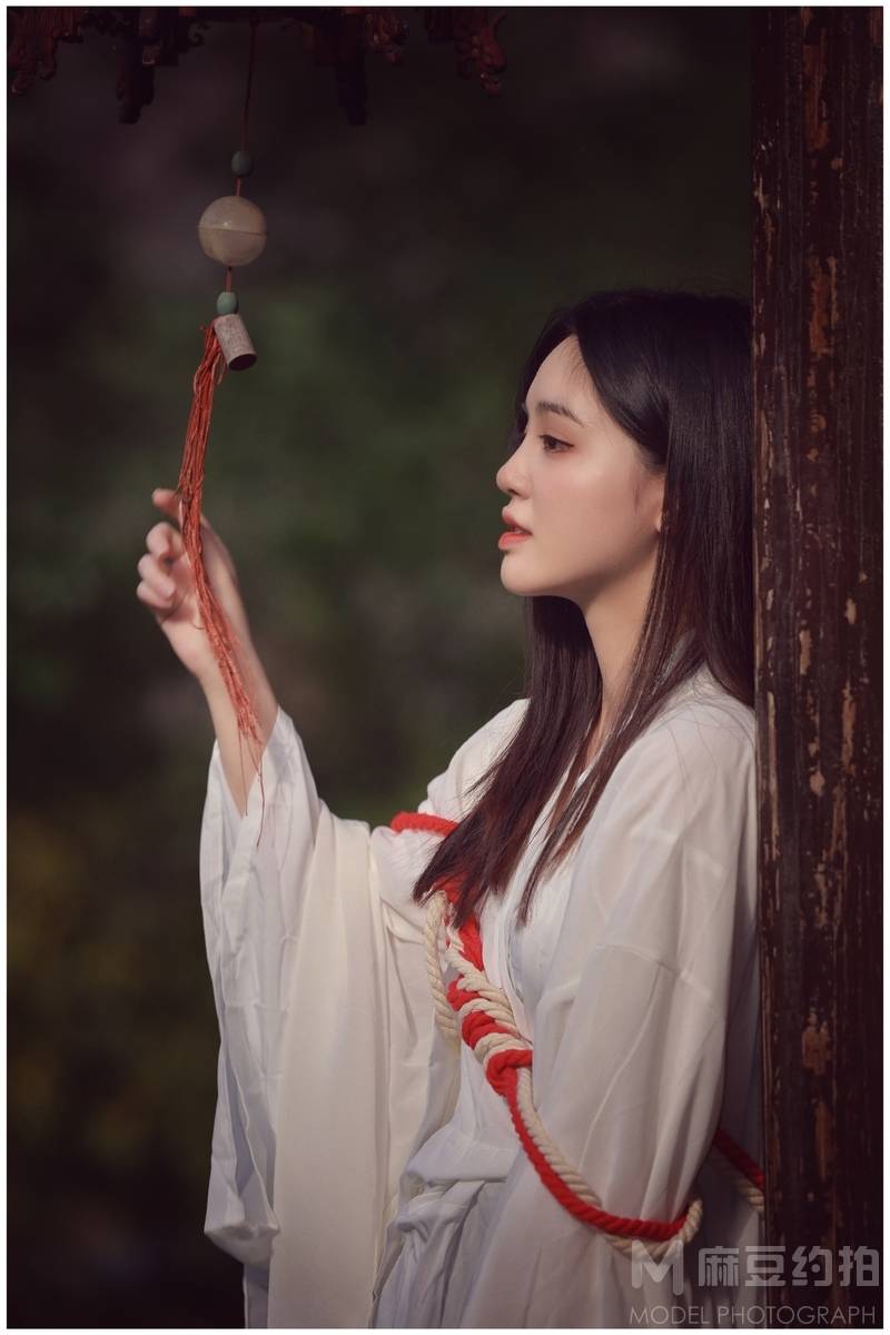 黑白模特