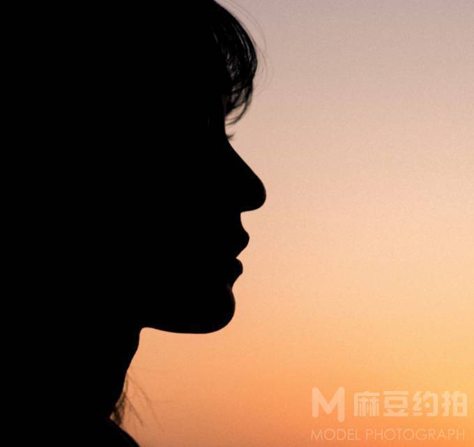 胶片模特