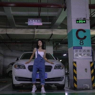 黑白模特