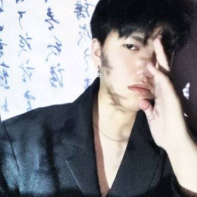 黑白模特