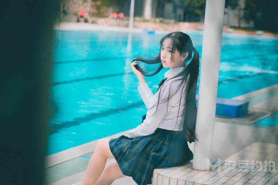 校园模特