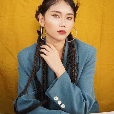 妆容模特