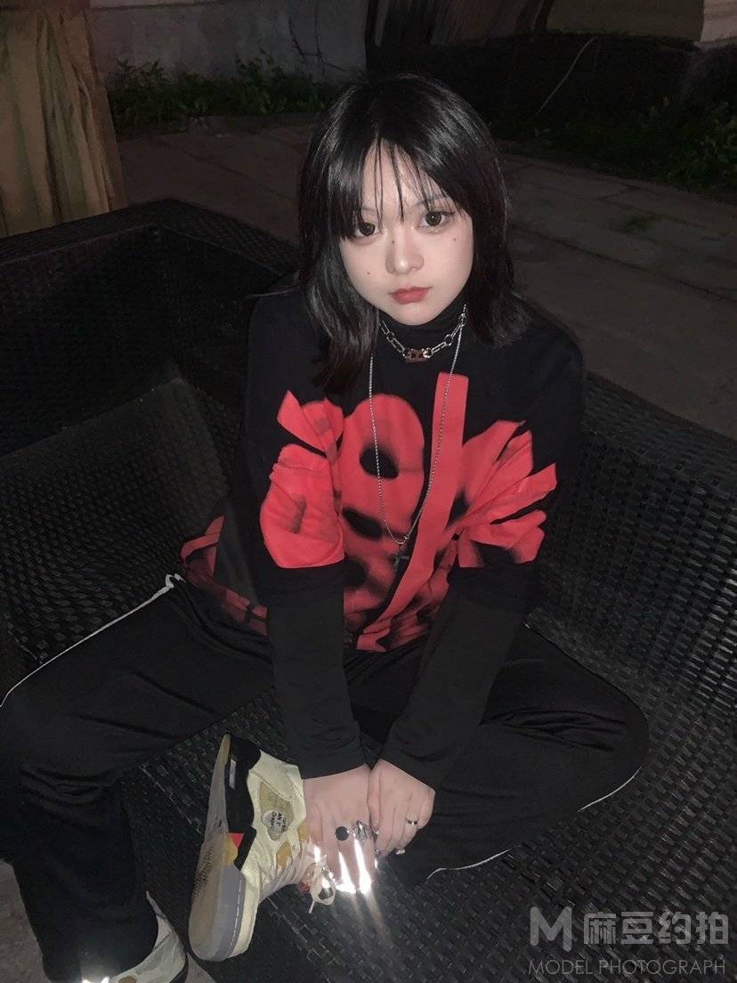 暗黑模特