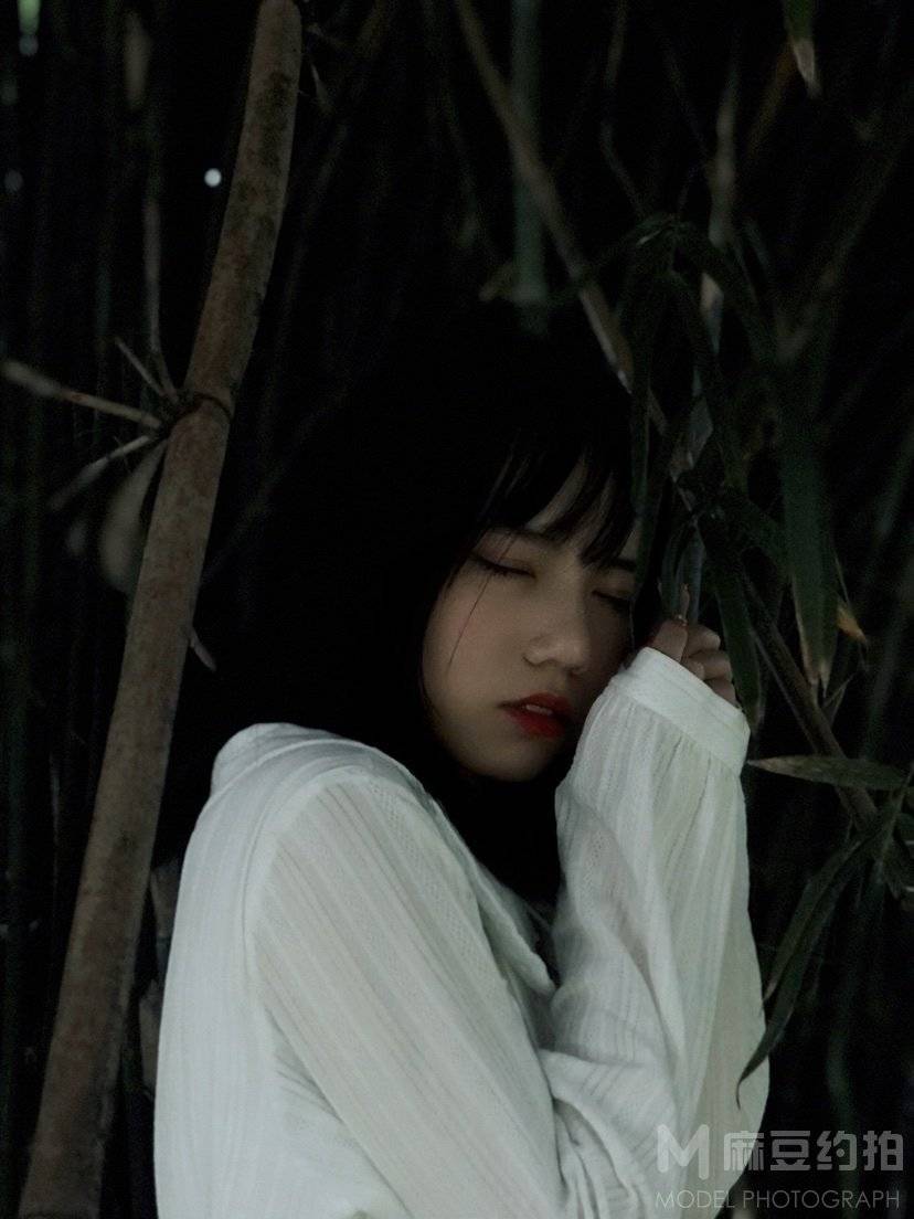 纪实模特
