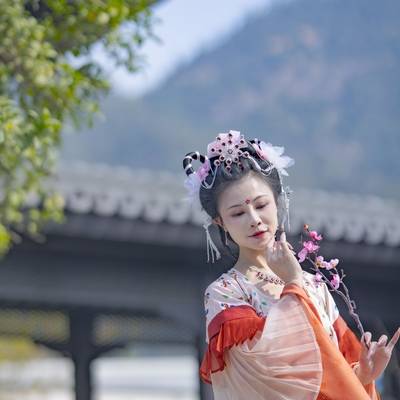 汉服模特