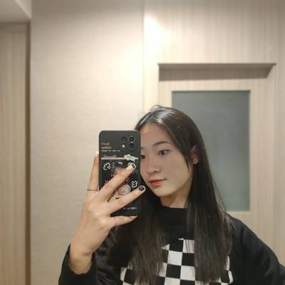 黑白模特
