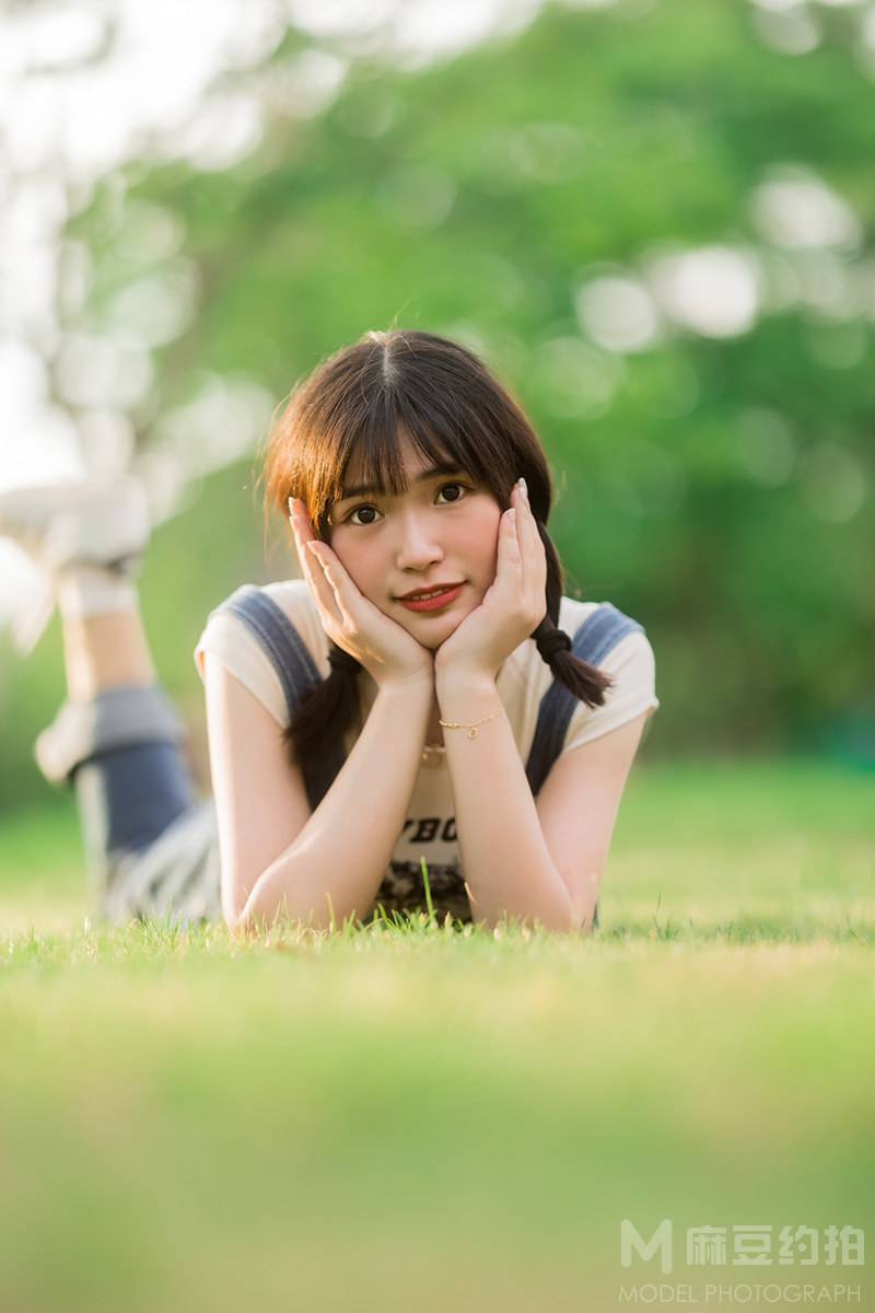 胶片模特