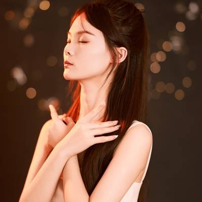 宝丽来模特