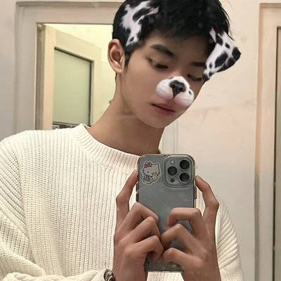 黑白模特