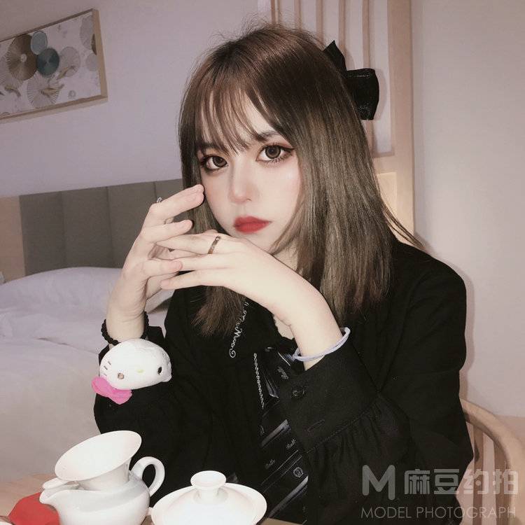 暗黑模特