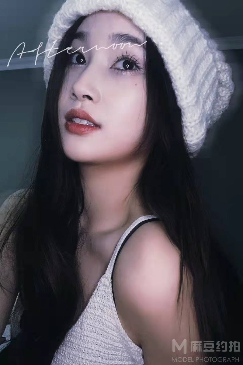 胶片模特