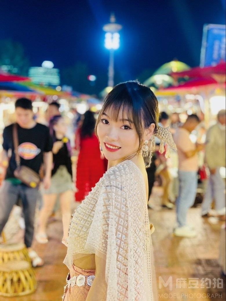 纪实模特