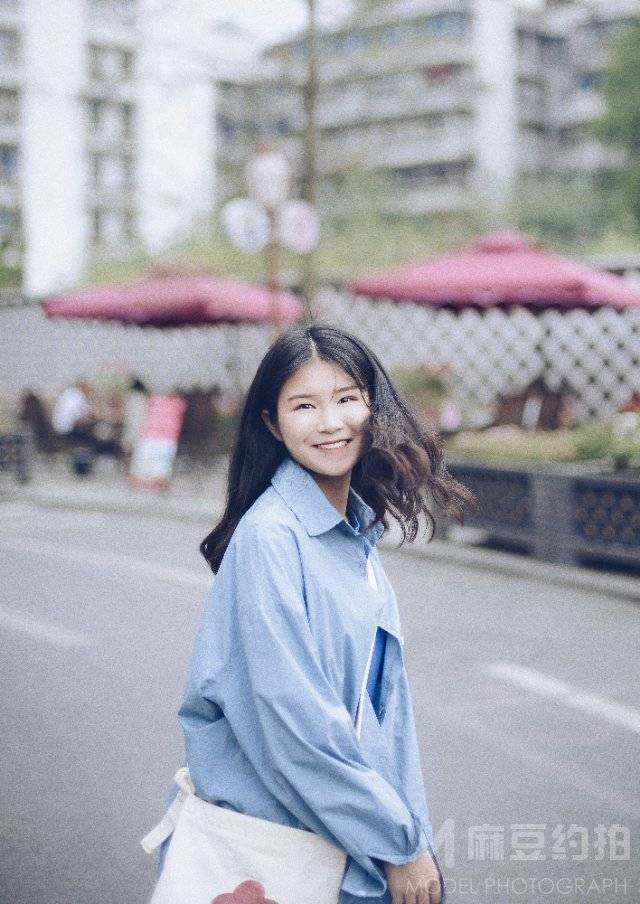 胶片模特