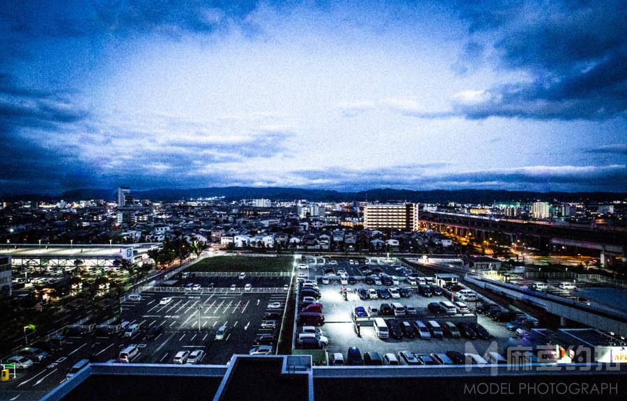 夜景模特