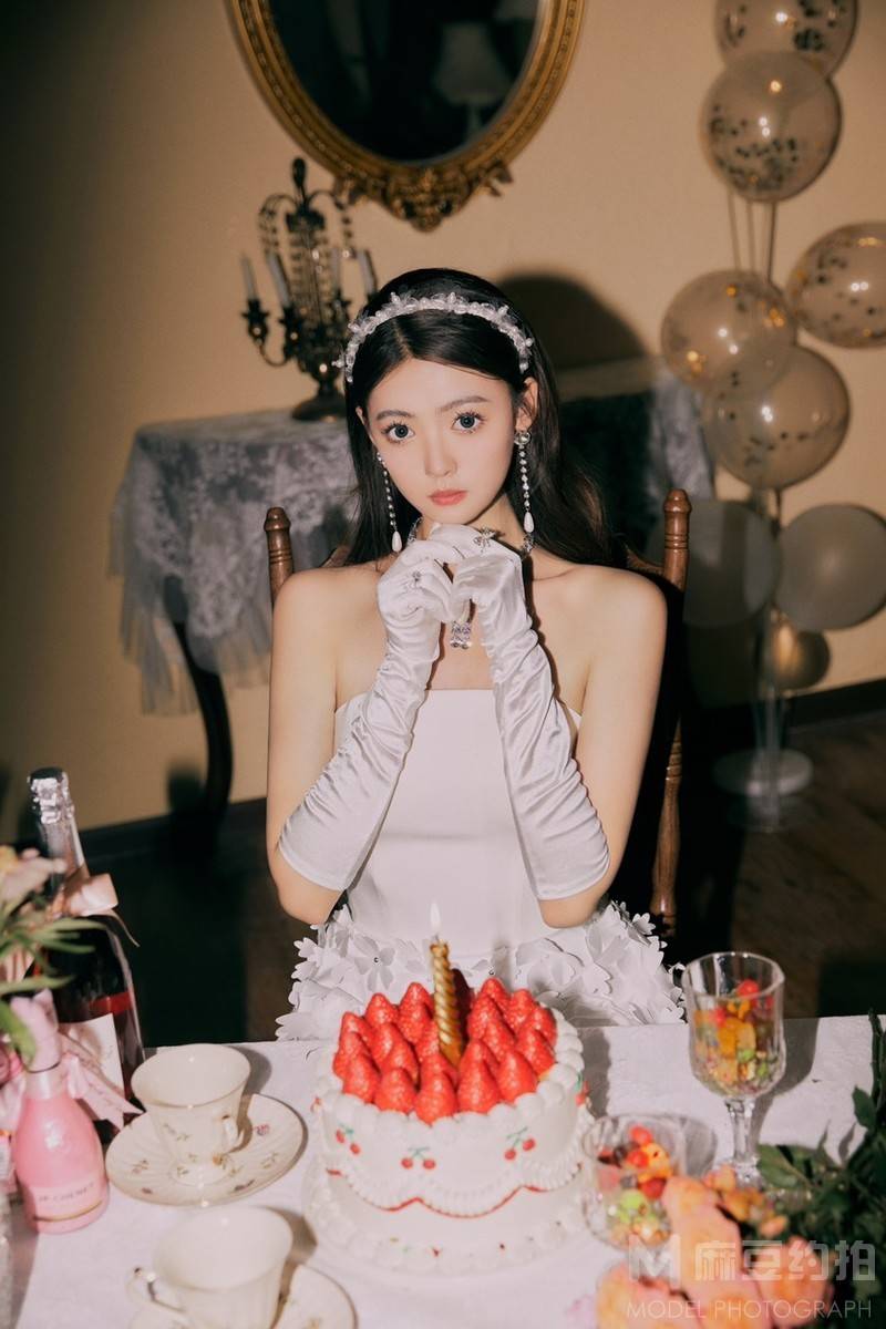 清新模特
