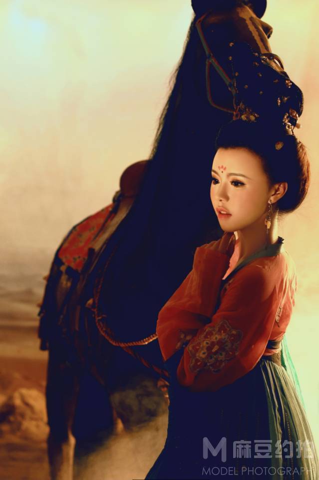妆容模特