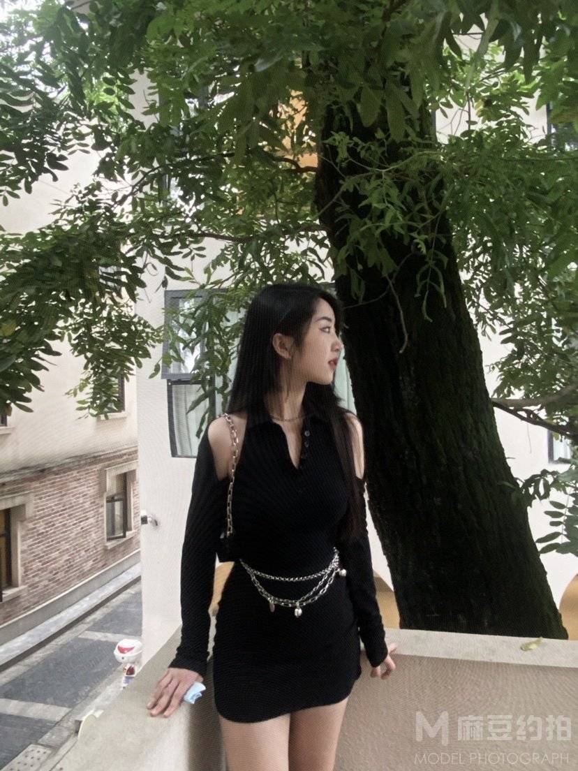 胶片模特