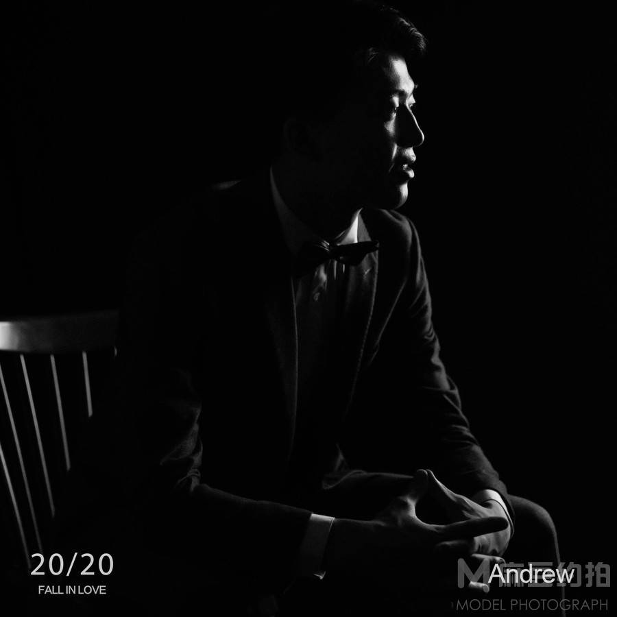 黑白模特