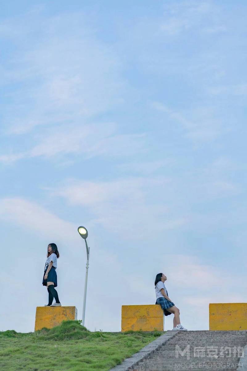 校园模特