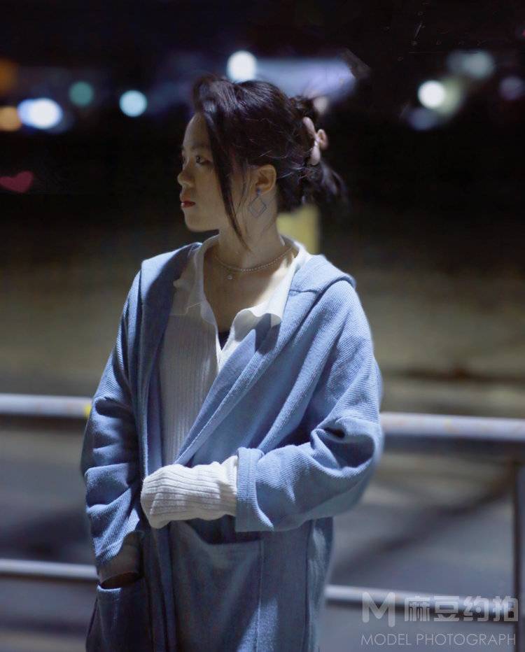 夜景模特