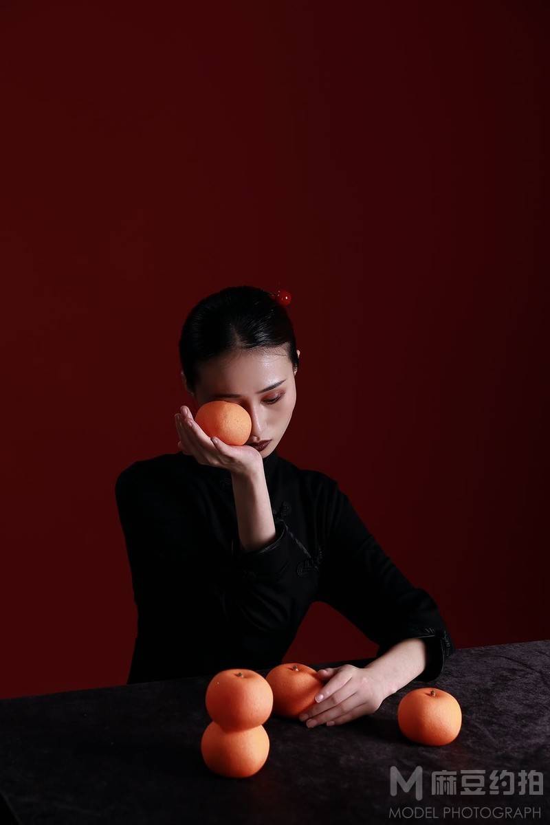 情绪模特