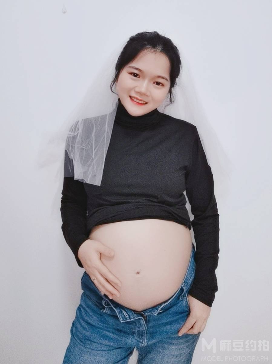 孕照模特