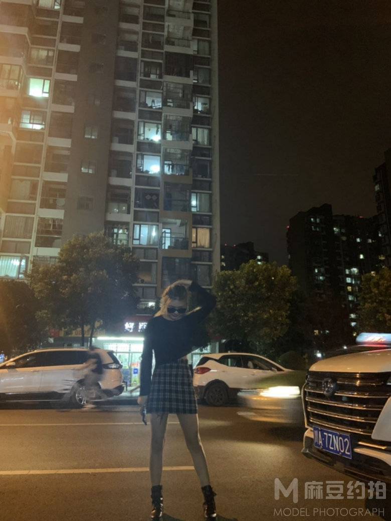 情侣模特