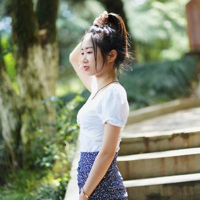 清新模特