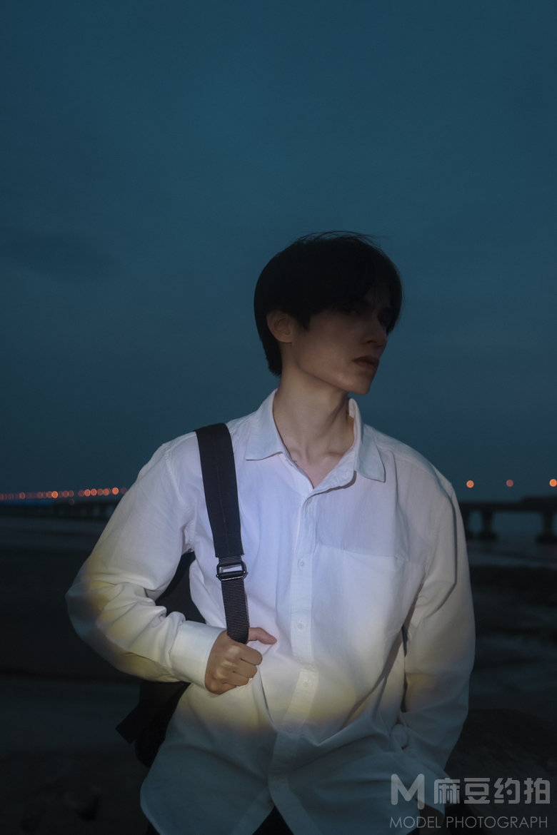夜景模特