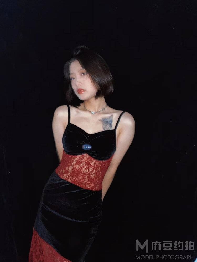 暗黑模特