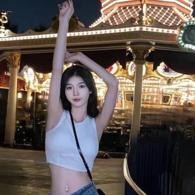 黑白模特