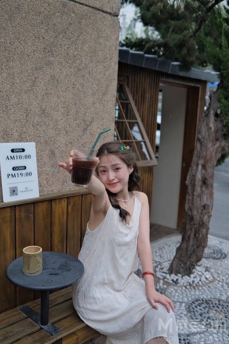 胶片模特