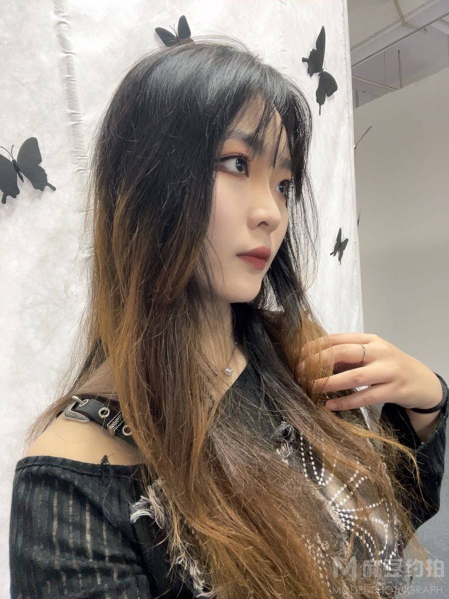 暗黑模特