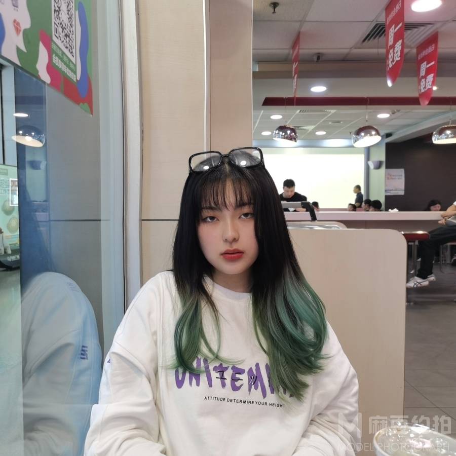 暗黑模特