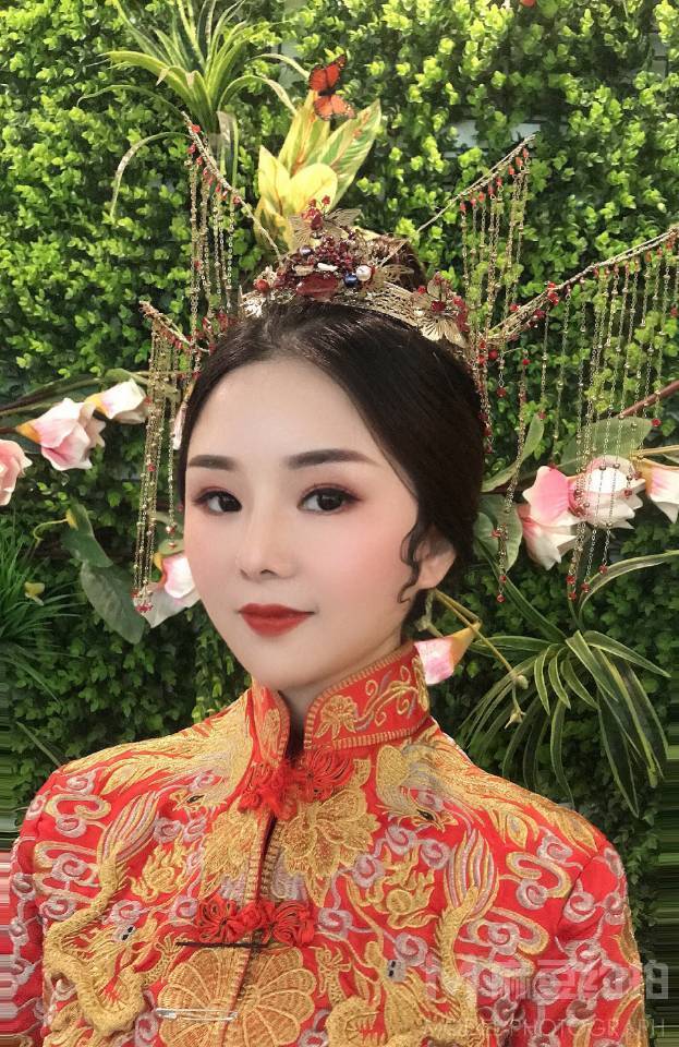 妆容模特