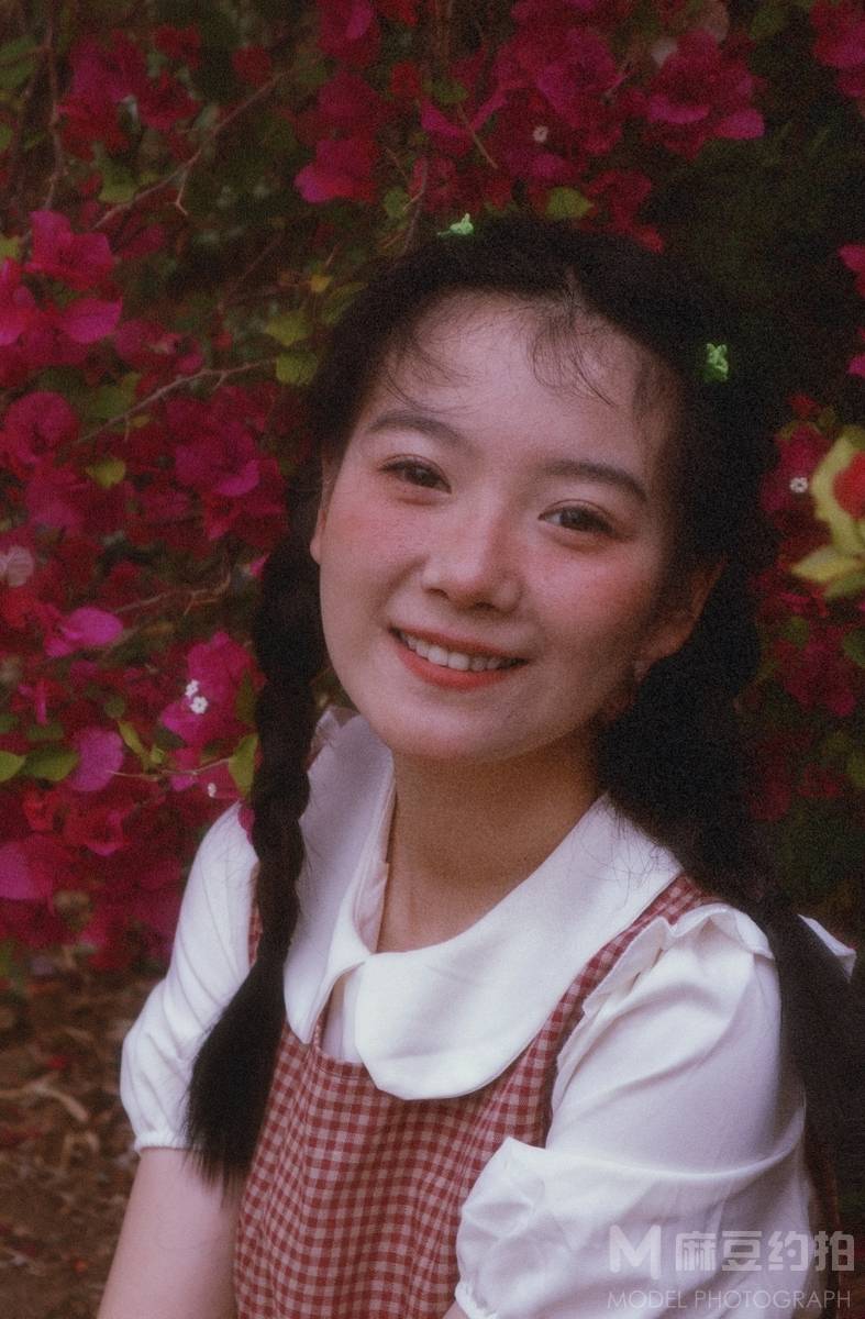 胶片模特