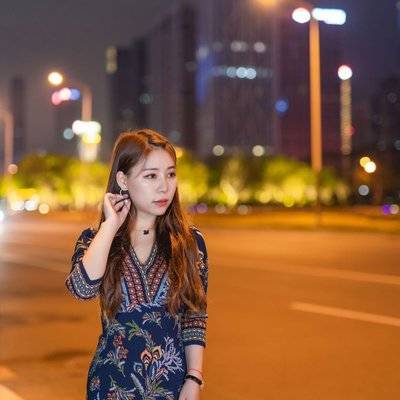 夜景模特