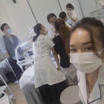 妆容模特
