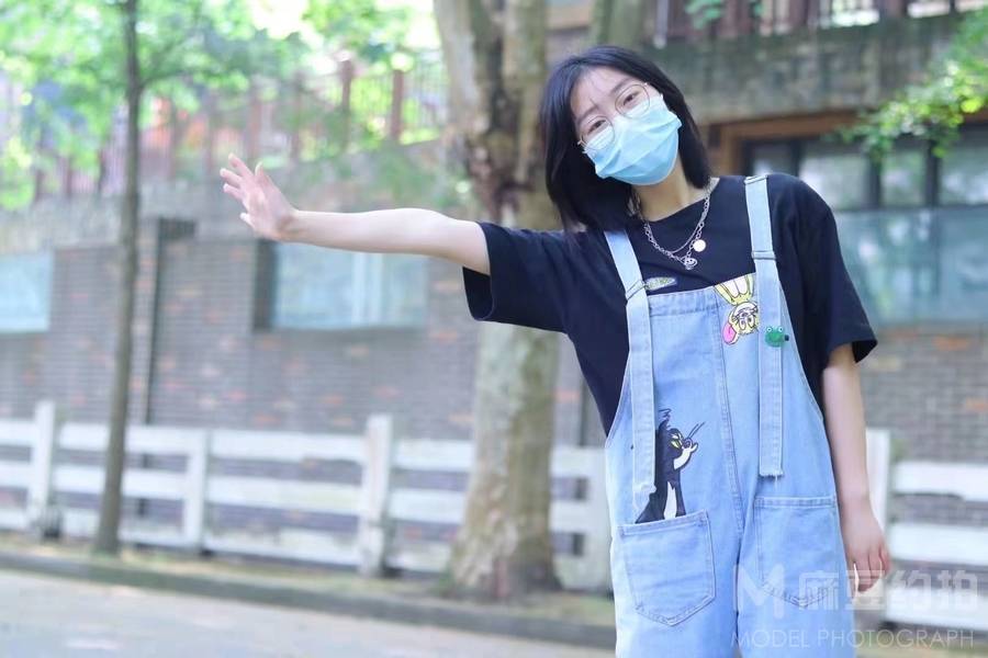 清新模特