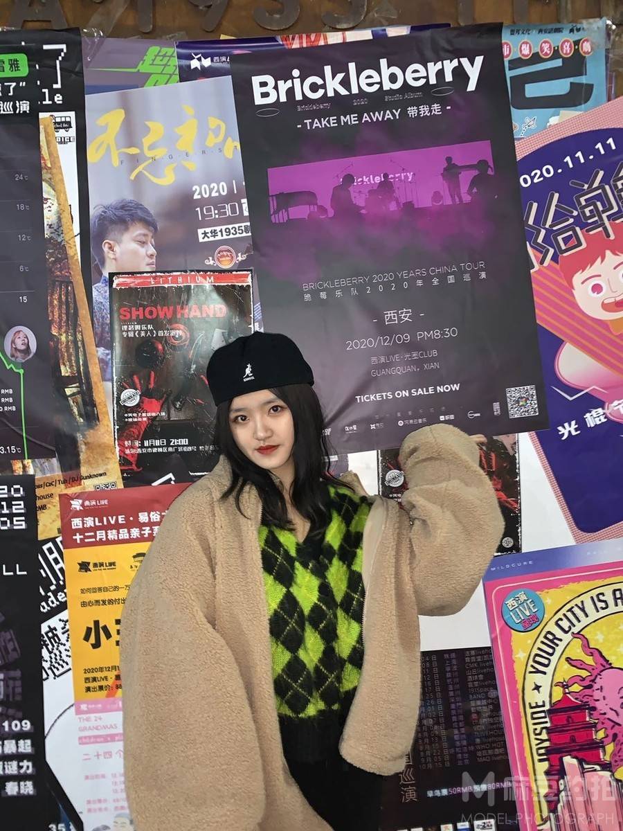 校园模特