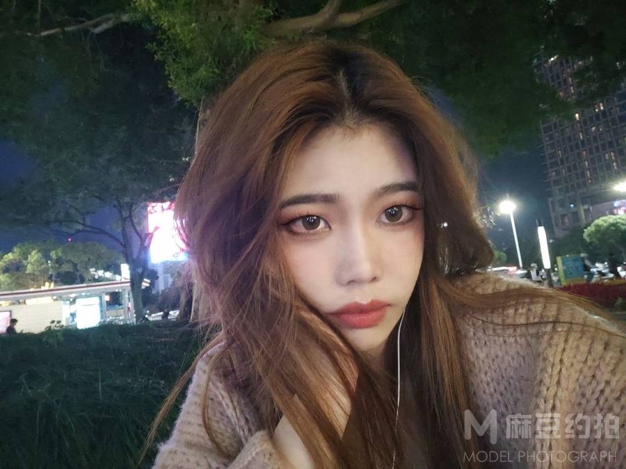 纪实模特