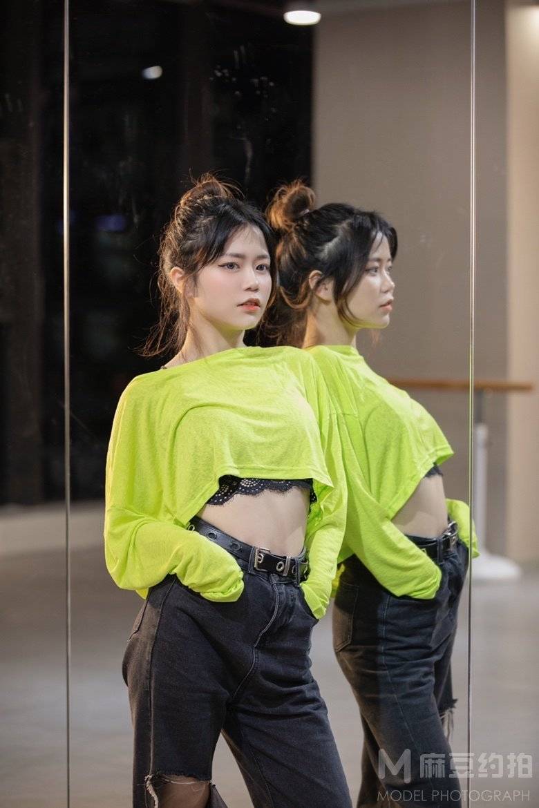 胶片模特