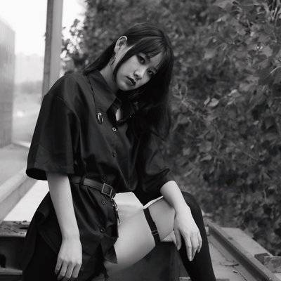 黑白模特